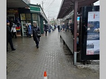 У рынка в Калининграде пенсионерка попала под колёса китайского самоката