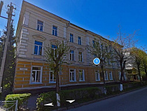 В Зеленоградске ищут подрядчика на ремонт фасада и кровли исторического здания