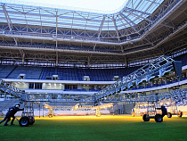 В Калининграде закончили прошивать газон на стадионе к ЧМ-2018