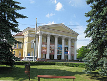 Тургруппы получат скидки на билеты от калининградского Драмтеатра