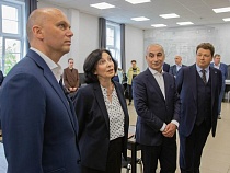 Беспрозванных открыл аудиторию имени Шендерюка