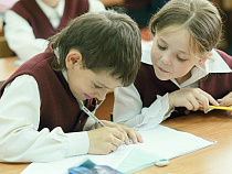 Государство возложит на регионы расходы на оплату продленки в школах