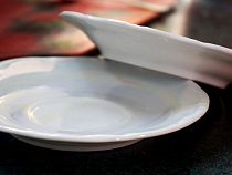 В пищеблоке одного из детских садов Славского района использовали битую посуду