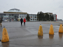 Аэропорт «Храброво» начнет работу с 13:00