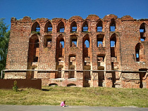 Алиханов предложил для сохранения памятников использовать краудфандинг