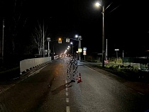 У школы в Луговом «Ауди» наехал на девочку 