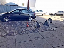 В Калининграде выезжавший из автосервиса «Хёндэ» сбил пешехода