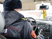 Пьяный водитель протаранил припаркованное авто и смылся – парня задержала Росгвардия