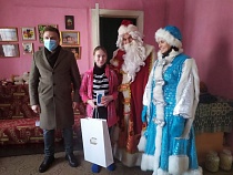 Глава администрации Славска поработал Дедом Морозом 