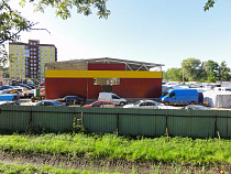 Власти разрешили построить уже построенный рынок