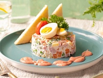 Калининградцы посчитали удорожание оливье к Новому году