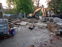 Перекрытие элитной улицы в Калининграде стало бездной