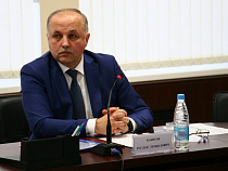 Главврач займёт место строителя в Горсовете Калининграда