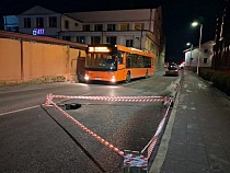 В Калининграде появился новый провал в экс-Балтрайоне 