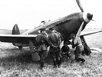  Французский музей получил в дар от калининградского копии документов об истории авиаполка "Нормандия-Неман" 