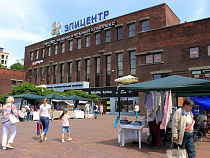 ТРК «Эпицентр» и «Балтийский вернисаж»: бок о бок с творчеством