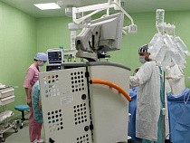 Распилившему болгаркой снаряд 13-летнему заново сшили руку в Калининграде