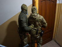 Силовики провели обыск у журналиста «Новых колёс»