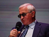 Шохин: Алиханов травмировался, подгоняя федеральных чиновников