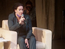 Елена Дятлова рассказала об ощущениях после прививки от коронавируса