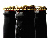 В Полесске торговали пивом, срок годности которого истек в октябре 2014 года