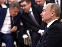 Путин поручил обсудить кластер на Октябрьском острове с местными экспертами