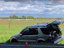 Пенсионер вышвырнул «Мерседес» с трассы в Калининградской области