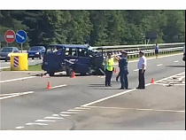 У Гвардейска страшная авария с участием бензовоза и микроавтобуса с детьми (видео+карта)