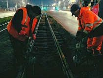 В засыпающем Калининграде по ночам идёт движуха на рельсах