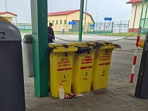 Поляки вновь отбирают русскую колбасу у немцев на выезде из Калининграда