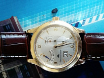 Из особняка украли часы за 700 тысяч рублей 