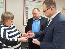 Вдове мобилизованного из Гвардейска передали орден Мужества