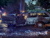 Под Полесском в горящей машине погибла 18-летняя девушка 