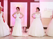 На конкурсе «Бриллиантовая невеста России-2015» в Калининграде жюри возглавил командир эскадры подводных лодок