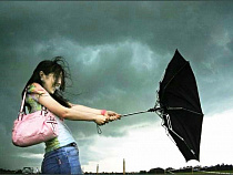 В Калининграде вновь объявлено штормовое предупреждение