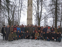 Антон Алиханов принял участие в субботнике в Багратионовске