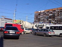 В Калининграде в ДТП попала бетономешалка