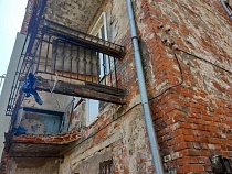 Черняховск на глазах туристов вползает в коммунальный ад