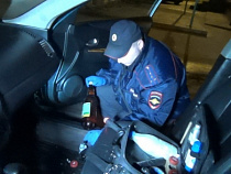 В Калининграде пьяный азиат угнал машину соседа