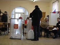В Калининградской области начали обсуждать выборы губернатора