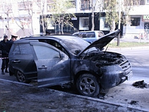 В Калининграде подожгли внедорожник из-за неправильной парковки