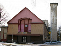 В Калининграде горит крыша «Вагонки»