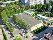 Макаров перехватил автобазу на Буткова в Калининграде у Верхолаза