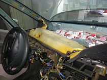 Калининградская таможня прервала вывоз 521 пачки сигарет в Литву (видео)