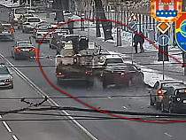 Манипулятор протаранил четыре машины на проспекте Мира в Калининграде (видео+карта)