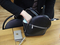 21-летняя калининградка забыла в такси рюкзак с 98 тысячами рублей