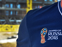 Продавцу влепили штраф в 25 000 рублей за торговлю футболками FIFA