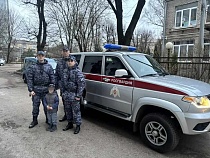 Росгвардейцы вернули маме сбежавшего из «Калининград-Плазы» мальчика