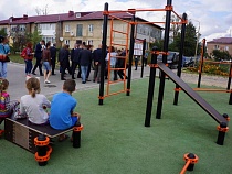 Молодым семьям упростили доступ к 300 тысячам рублей 