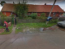 Полицейские изъяли у копателей 200 грамм янтаря и 7 лопат